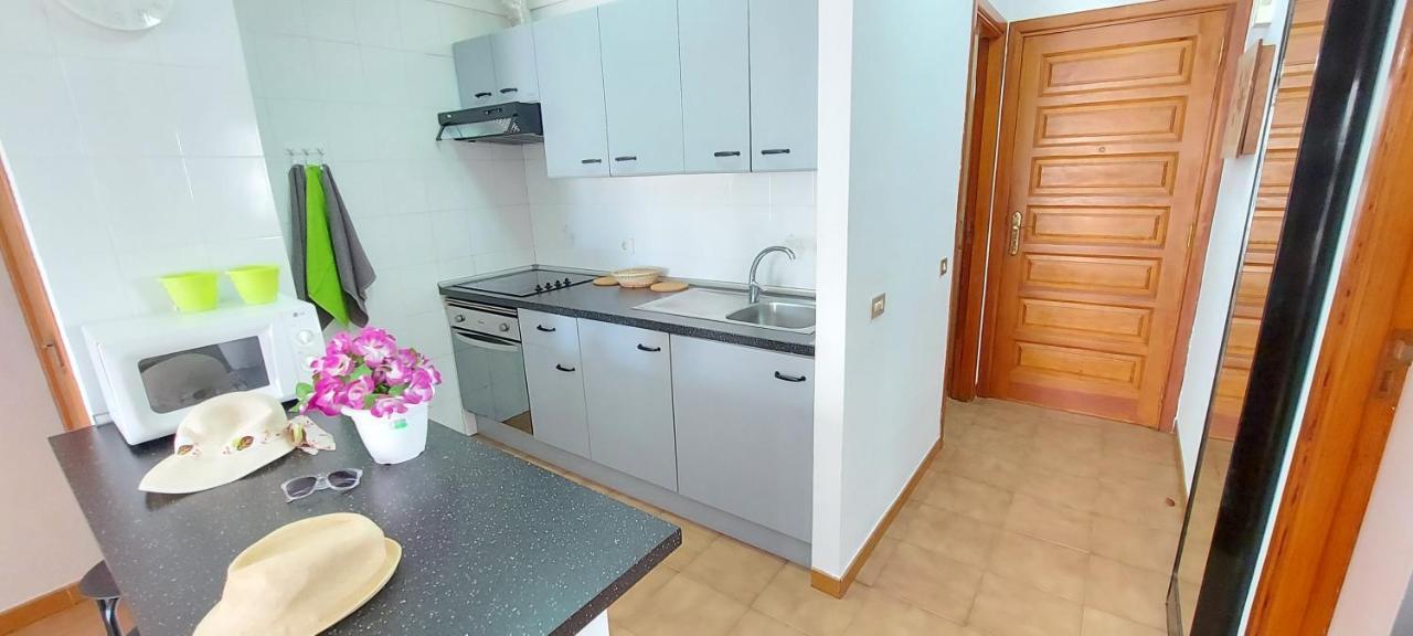 Los Cristianos Apartment, 1 Bedroom Wifi Free & Big Terrace Los Cristianos (Tenerife) Exterior foto